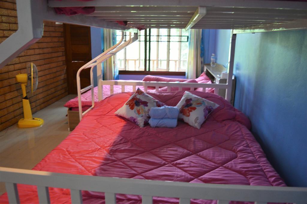 Monkey House Hotel Pai Buitenkant foto